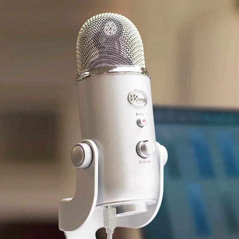 Logitech Blue Yeti Condenser Microphone Professional Microphone Karaoke Recording Computer Mobile Game Live Broadcast Blue Yeti
